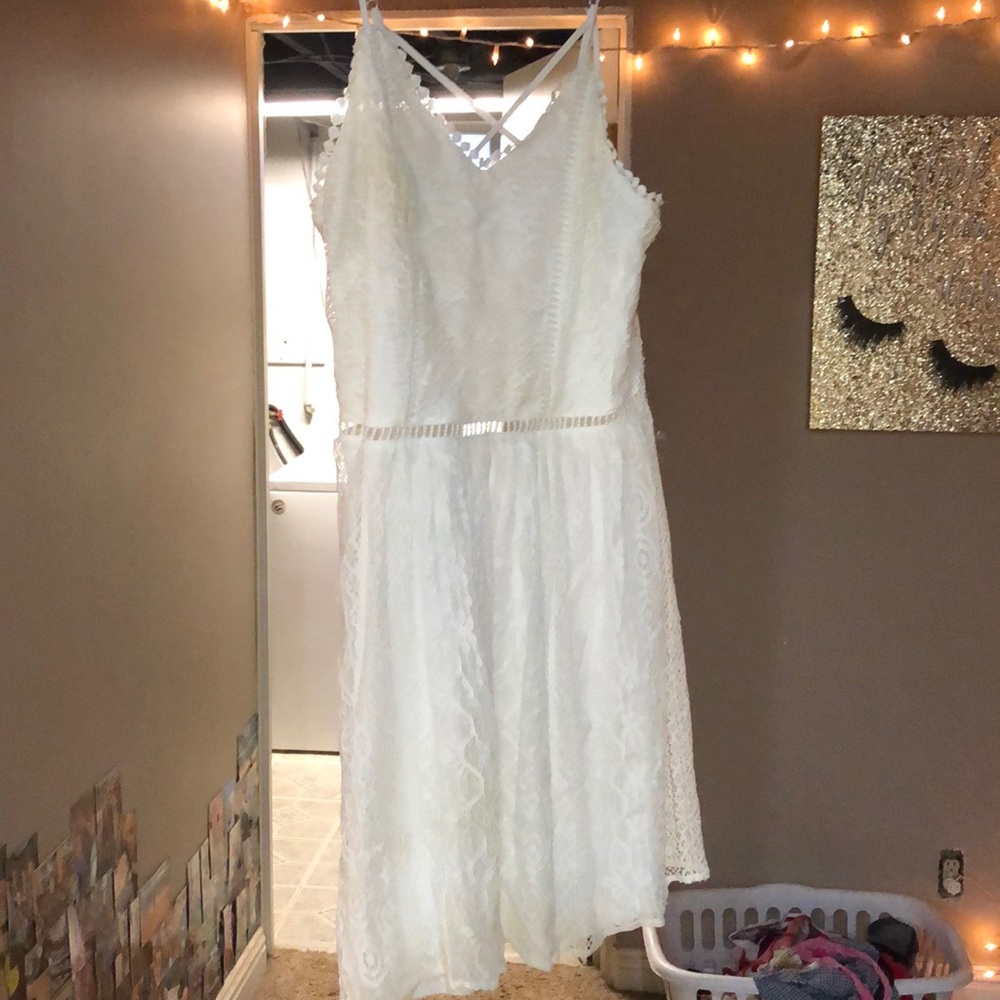 White lace dress